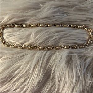 Elegant Gold Chain Necklace
